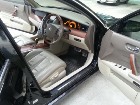 ขาย nissan tena 230jm ปี2005 ติดแก๊ส lpg หัวฉีด