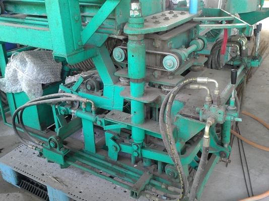 ขาย เครื่องอัดอิฐไฮดรอลิค 3 คอนโทล  2 ก้อน  199,000