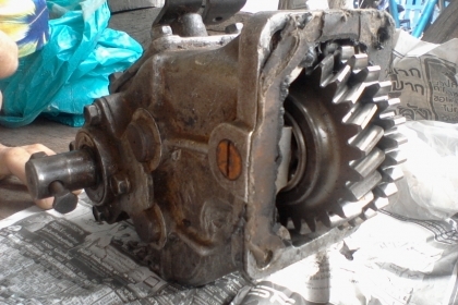 ปะข้างปั่นวิ้นเพราเกียร์ซาฟารี sd 33 ไช้ได้4เกียร์กับ5เกียร์ของหายาก ราคา 10,000