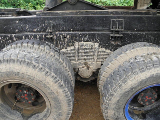 FUSO527MAสภาพสวยมากๆ แอร์ใหม่ ยางเต็ม10เส้นมีเงิน600000รับรถไปเลยติดต่อ0847823249