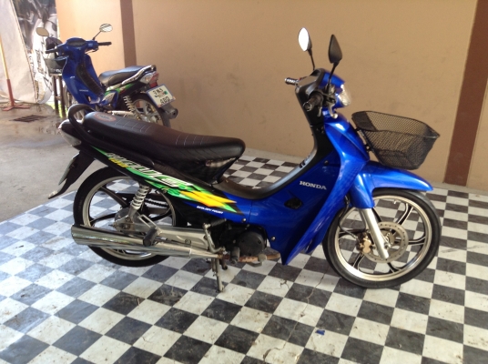 ขาย!!!เวฟ100 ปี47 รถเครื่องดีคับ มีเล่มทะเบียนครบ ภาษีไม่หมด