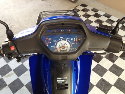 ขาย!!!เวฟ100 ปี47 รถเครื่องดีคับ มีเล่มทะเบียนครบ ภาษีไม่หมด