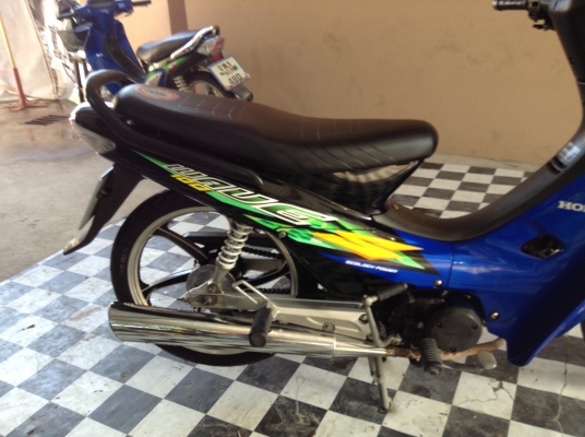 ขาย!!!เวฟ100 ปี47 รถเครื่องดีคับ มีเล่มทะเบียนครบ ภาษีไม่หมด