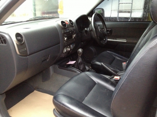 ขาย Isuzu D'max Rodeo 4wd ขาย Isuzu D'max Rodeo 4wd