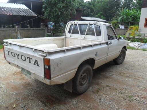 ขาย Toyota RN30 4ขอ เครื่อง 12R แห้งๆ