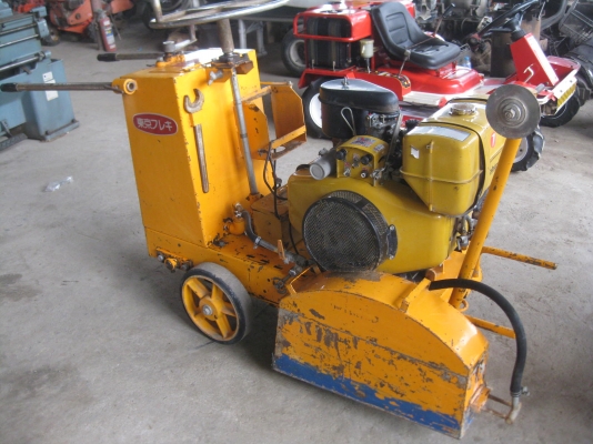 ขายเครื่องตัดคอนกรีต DIAMOND CONCRETE CUTER พร้อมใช้งาน ขายเครื่องตัดคอนกรีต DIAMOND CONCRETE CUTER พร้อมใช้งาน