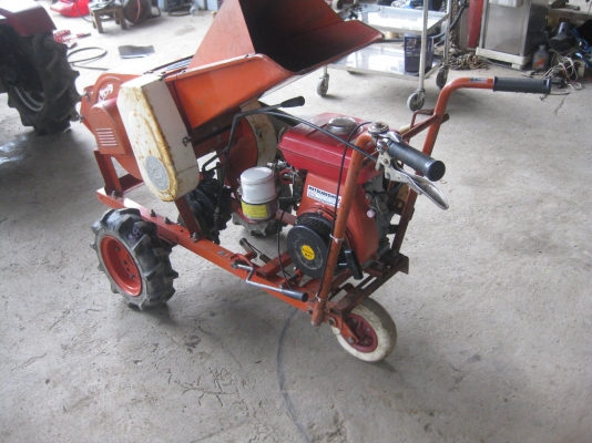 ขายเครื่องตัดคอนกรีต DIAMOND CONCRETE CUTER พร้อมใช้งาน ขายเครื่องตัดคอนกรีต DIAMOND CONCRETE CUTER พร้อมใช้งาน