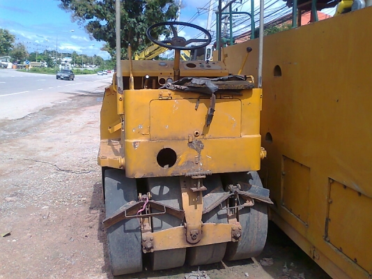 รถบด SAKAI 3 ton  แรงบดดี ทำงานไว ประหยัดน้ำมัน