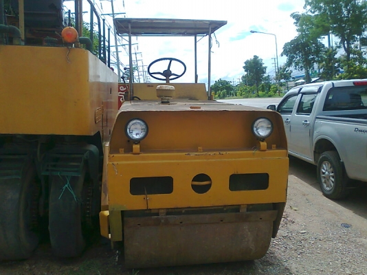 รถบด SAKAI 3 ton  แรงบดดี ทำงานไว ประหยัดน้ำมัน