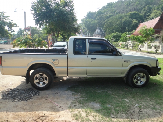 ขาย Mazda B2500 Thunder ขาย Mazda B2500 Thunder