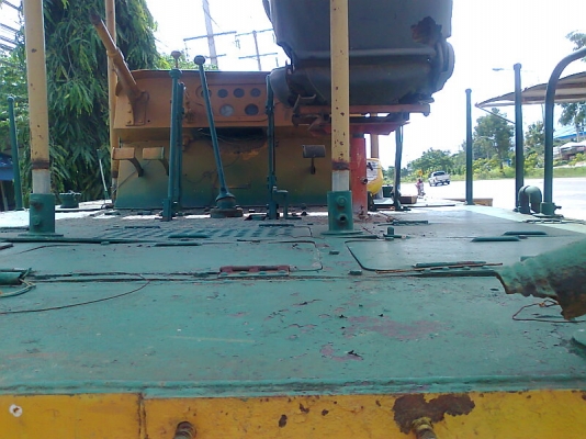 รถบดล้อยาง WATANABE  ขนาด 18 ตัน สภาพพร้อมใช้งาน