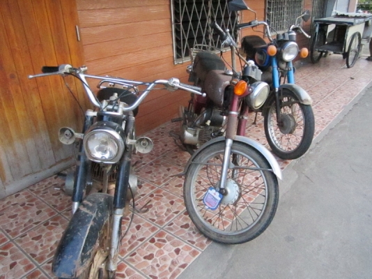 ตี่พิจิตร//ขายเหมา2คันถูกๆ DX100 ขายแล้วครับ