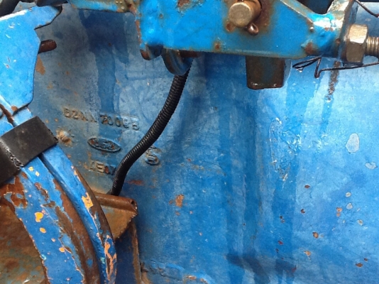 ford 6600  พร้อมใบมีดหน้า CMT สภาพเดิมๆ