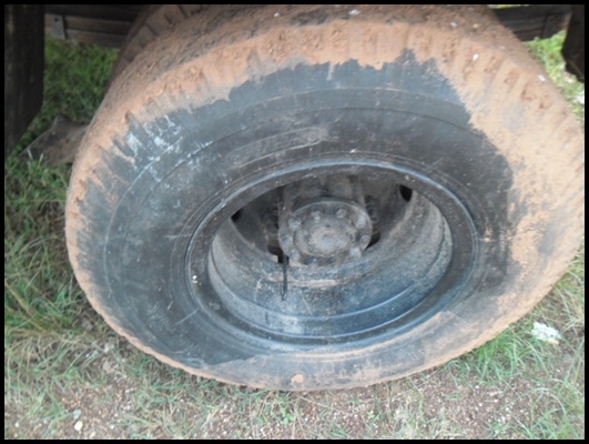 6 ล้อ KM เครื่องดี สภาพสวยๆ 6 ล้อ KM เครื่องดี สภาพสวยๆ