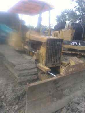 แทรคเตอร์ KOMATSU D2 -5 ตีนเป็ดสไล5 ทิศทาง