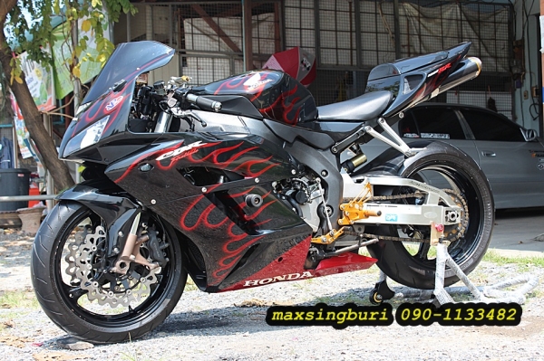 แม็กสิงห์บุรี//CBR1000RR ปี2005 สภาพสวย โหด หล่อ ซิ่งๆ มีของแต่ง พร้อม สรรพาสมิตแท้ๆ 220000