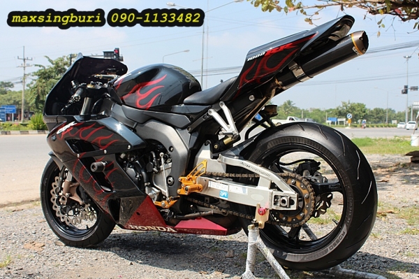 แม็กสิงห์บุรี//CBR1000RR ปี2005 สภาพสวย โหด หล่อ ซิ่งๆ มีของแต่ง พร้อม สรรพาสมิตแท้ๆ 220000