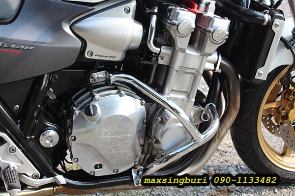 แม็กสิงห์บุรี//CB1300 ปี2004 สภาพสวยๆ พร้อมของแต่ง ทะเบียนแท้ๆ โอนขนส่ง 295000 (รับเทิร์น)