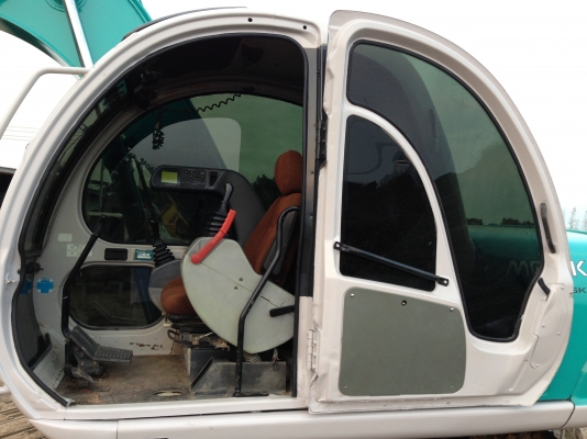 ขาย KOBELCO SK120-5 (เก่านอกปีเดียว) เจ้าของขายเอง สอบถามรายละเอียดเพิ่มเติมได้ที่ 081-4283210