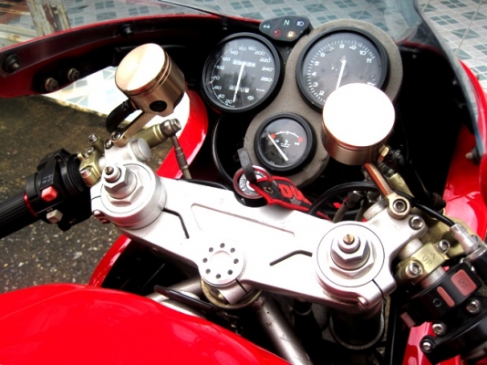 <<<<<<<<<<< Ducati 900 ss หัวฉีด 2003 >>>>>>>>>>>>