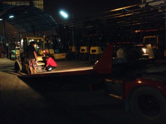 **ส่งลูกค้านนทบุรี** KOMATSU FD30-12 แผงงาสไลท์+งา