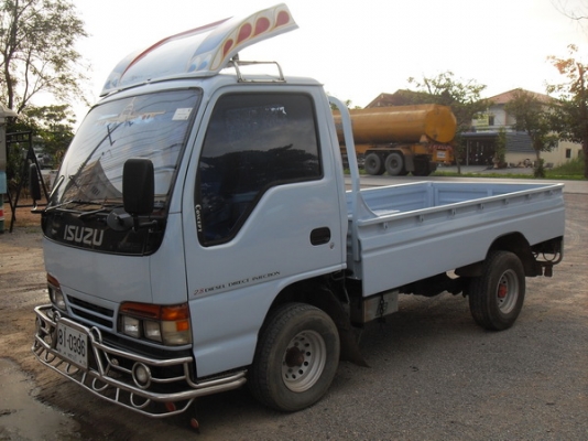 ขาย ISUZU NKR 4 ล้อ  กระบะพื้นเลส