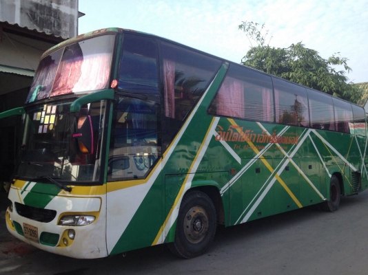 ขายรถบัส 12 ม. แชสซี BENZ เครื่อง HINO 210 แรงม้า ขายรถบัส 12 ม. แชสซี BENZ เครื่อง HINO 210 แรงม้า