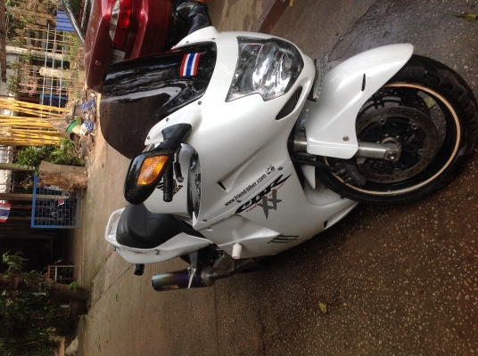 ขายครับ honda 1100 blackbird สีขาว ด่วน!!! อินวอย