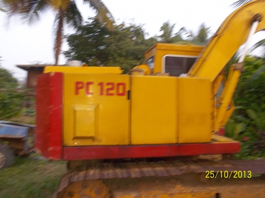 ขายแบคโฮโรุ่น  2 โคมัสสุ 120
