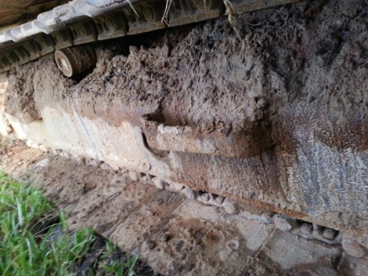 รถแบคโฮ KOMATSU PC 130 - 8 ราคาลดแล้วเหลือ 1,750,000 บาท ( รถทำงาน. 8,6xx. ) ( มีขาย 2 คัน ) สนใจติดต่อ 081 - 6079515 รถแบคโฮ KOMATSU PC 130 - 8 ราคาลดแล้วเหลือ 1,750,000 บาท ( รถทำงาน. 8,6xx. ) ( มีขาย 2 คัน ) สนใจติดต่อ 081 - 6079515