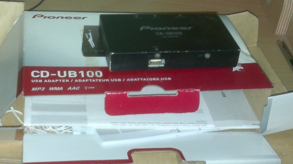 กล่อง USB CD-UB 100 Pioneer