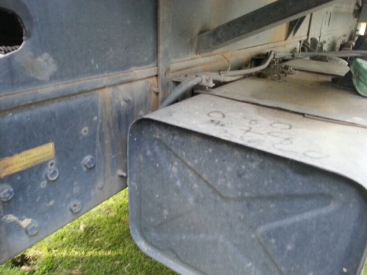 รถฮีโน่ 10 ล้อดั้ม FM2P  320 แรงม้า ปี 49 ราคาลดแล้วน่ะคับเหลือ 2,300,000 บาท สนใจติดต่อ 081 - 6079515