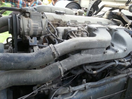 รถฮีโน่ 10 ล้อดั้ม FM2P  320 แรงม้า ปี 49 ราคาลดแล้วน่ะคับเหลือ 2,300,000 บาท สนใจติดต่อ 081 - 6079515