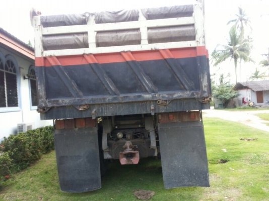 รถฮีโน่ 10 ล้อดั้ม FM2P  320 แรงม้า ปี 49 ราคาลดแล้วน่ะคับเหลือ 2,300,000 บาท สนใจติดต่อ 081 - 6079515