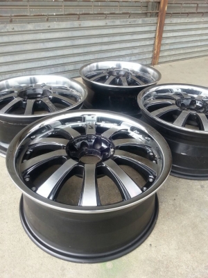 แม็กขอบ 17 4รู100/114 ครบชุด