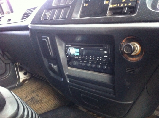 ขายด่วน Isuzu Deca ยูโร1 195Hp ปี 43 ห้างแท้ เพลาเดียว ตู้เปียกถูกๆครับ (ทีมงานรถคุณภาพ)