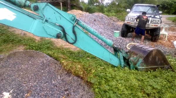 (จองแล้ว จากกรชสดา ดำเนินสะดวก ราชบุรี..)ด่วน!!SK100-5 ไฟฟ้าครบ แอร์มี เอวแน่น เครื่องแน่น ช่วงล่างสวย เอกสารชุดอินวอยล์... (จองแล้ว จากกรชสดา ดำเนินสะดวก ราชบุรี..)ด่วน!!SK100-5 ไฟฟ้าครบ แอร์มี เอวแน่น เครื่องแน่น ช่วงล่างสวย เอกสารชุดอินวอยล์...