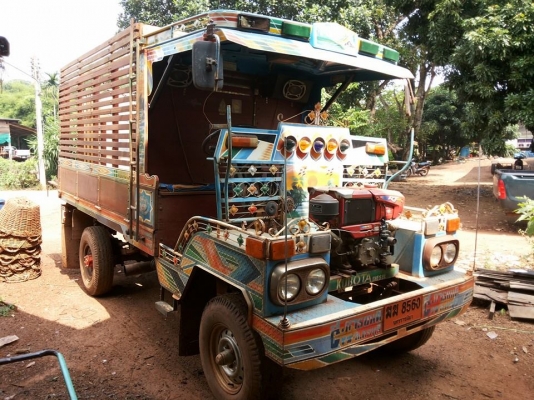 **185,000 บ.ต่อรอง**ขาย แต๋น 4ล้อ สวยๆ เครื่องKUBOTA RT120 12แรง แน่นดีติดง่าย มีไดสตาร์ท เกียร์ BUช่วงล่างใหญ่ คานหน้าelf  คัสซีหน้า4 สโลว เฟืองท้าน NKR 88 หัวการ์ตูน ยางสวย5เส้น กระบะคอกไม้พื้นไม้เกษตรสวยไม่มีผุ มีหลังคา ต่อจากพิมาย หัวสวย แถมเครื่องเสี