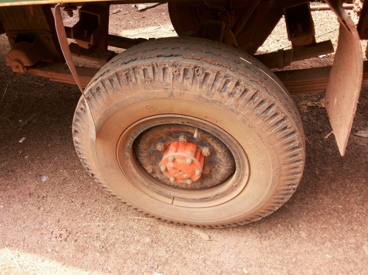 **185,000 บ.ต่อรอง**ขาย แต๋น 4ล้อ สวยๆ เครื่องKUBOTA RT120 12แรง แน่นดีติดง่าย มีไดสตาร์ท เกียร์ BUช่วงล่างใหญ่ คานหน้าelf  คัสซีหน้า4 สโลว เฟืองท้าน NKR 88 หัวการ์ตูน ยางสวย5เส้น กระบะคอกไม้พื้นไม้เกษตรสวยไม่มีผุ มีหลังคา ต่อจากพิมาย หัวสวย แถมเครื่องเสี