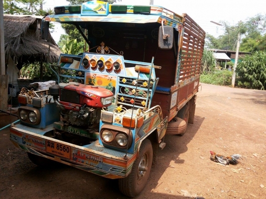 **185,000 บ.ต่อรอง**ขาย แต๋น 4ล้อ สวยๆ เครื่องKUBOTA RT120 12แรง แน่นดีติดง่าย มีไดสตาร์ท เกียร์ BUช่วงล่างใหญ่ คานหน้าelf  คัสซีหน้า4 สโลว เฟืองท้าน NKR 88 หัวการ์ตูน ยางสวย5เส้น กระบะคอกไม้พื้นไม้เกษตรสวยไม่มีผุ มีหลังคา ต่อจากพิมาย หัวสวย แถมเครื่องเสี