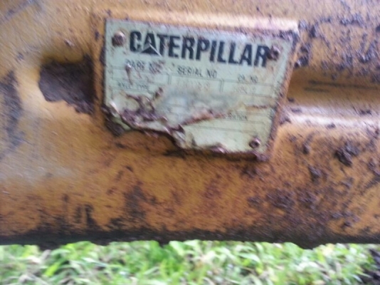 รถตัก CAT 422E  ตักหน้า , ขุดหลัง.   สนใจติดต่อ 081 - 6079515