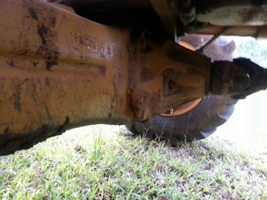 รถตัก CAT 422E  ตักหน้า , ขุดหลัง.   สนใจติดต่อ 081 - 6079515