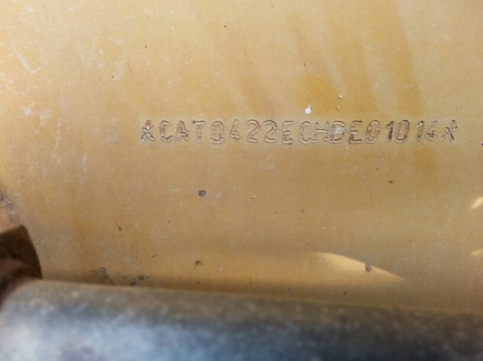 รถตัก CAT 422E  ตักหน้า , ขุดหลัง.   สนใจติดต่อ 081 - 6079515