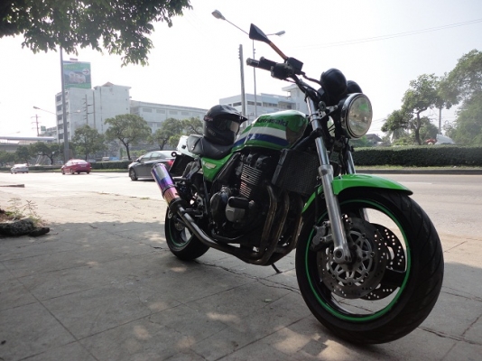 KAWASAKI ZRX 400 ทะเบียนแท้ ชุดโอน พรบ.เต็ม