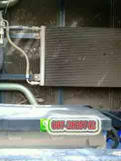 ขายดาว์น  แบคโฮ KOBELCO  ติดไลท์สำหรับหัวกระแทก