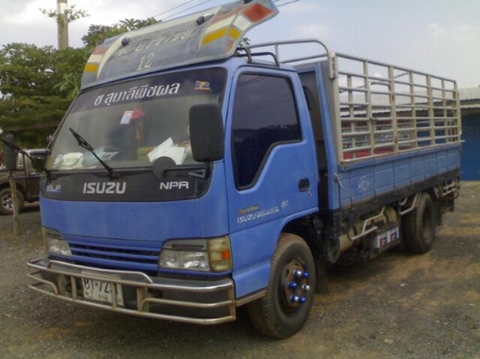 ขาย NPR ห้างแท้ ปี 48 เครื่องเดิม 4HG1 เทอร์โบว์ ติดก๊าซ NGV เครื่องดี แชชซีสวยๆ วิ่ง300,000 กม