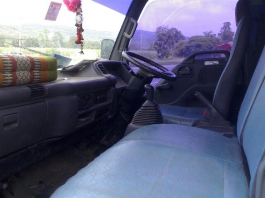 ขาย NPR ห้างแท้ ปี 48 เครื่องเดิม 4HG1 เทอร์โบว์ ติดก๊าซ NGV เครื่องดี แชชซีสวยๆ วิ่ง300,000 กม