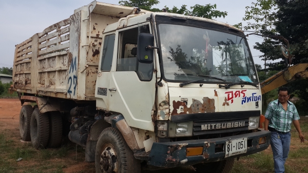 ขายด่วนไอ้หลงเบรคใหญ่สองเพลาดั้ม MISUBISHI FN527MTD0554 ราคาถูกๆรีบจองโทร 0843923995 0811838154