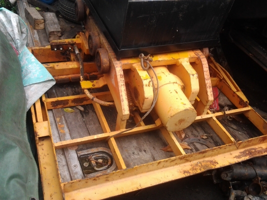 งากระดก ติดตั้งรถยก ขนาด 2ตันขึ้นไป