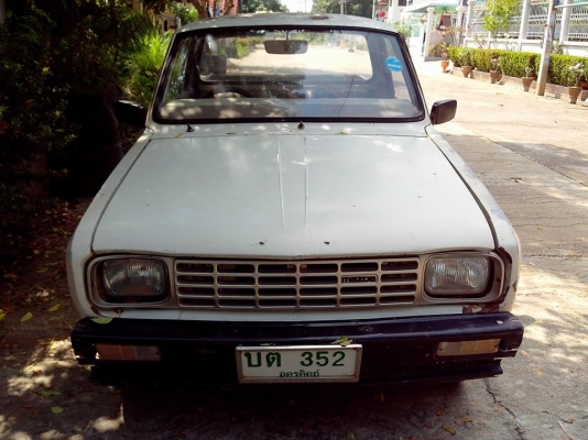 MAZDA, FAMILIA 1000 ปี 1978 เกียร์ธรรมดา เครื่อง โตโยต้า4K